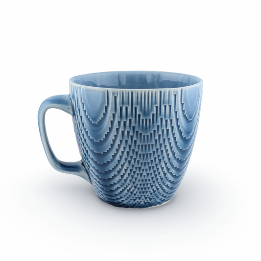 Curve Mug with Knockdown Surface and Close Handle